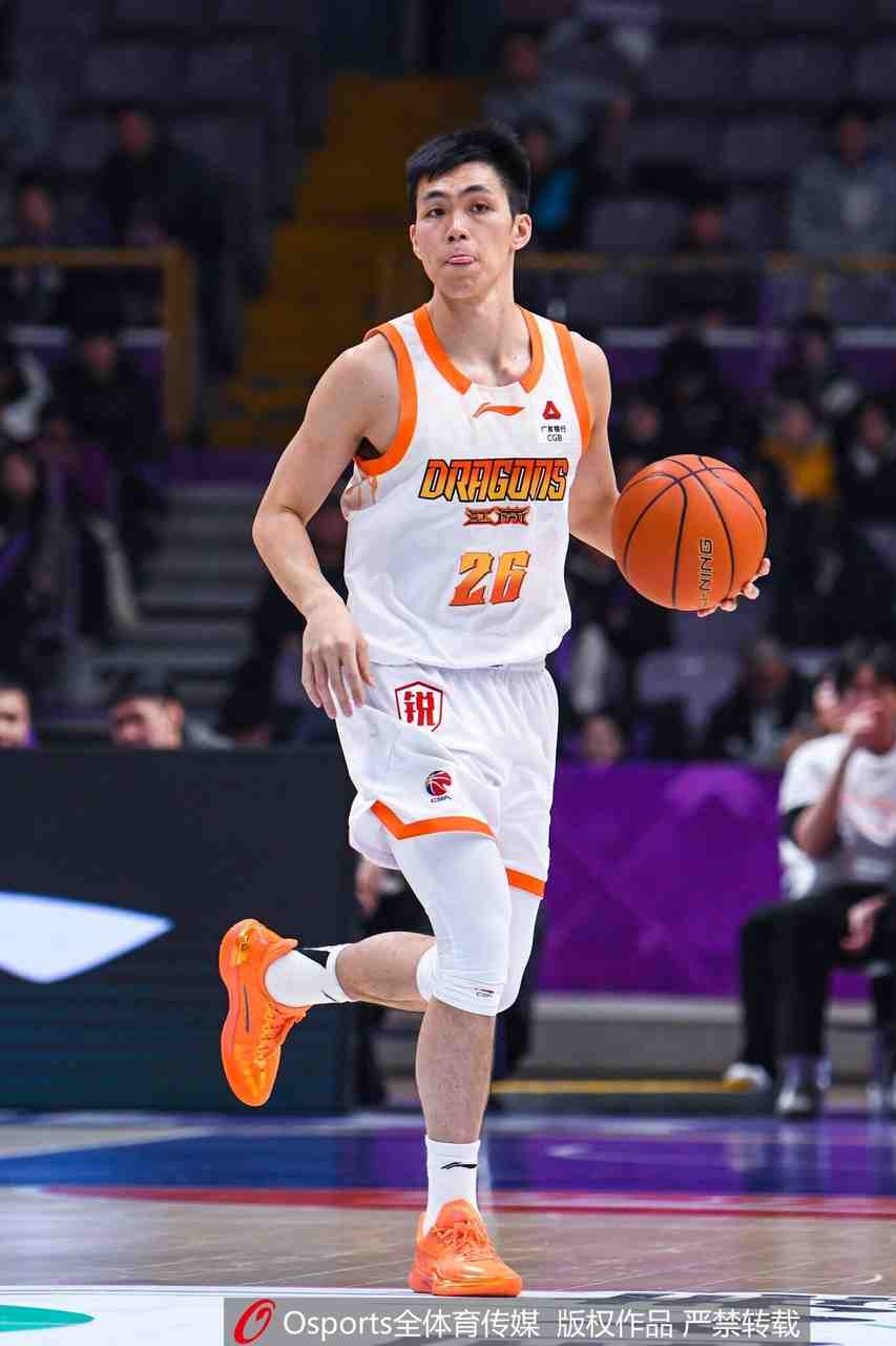 自信心强了不少！庞峥麟8中6&三分4中3砍下19分2板4助